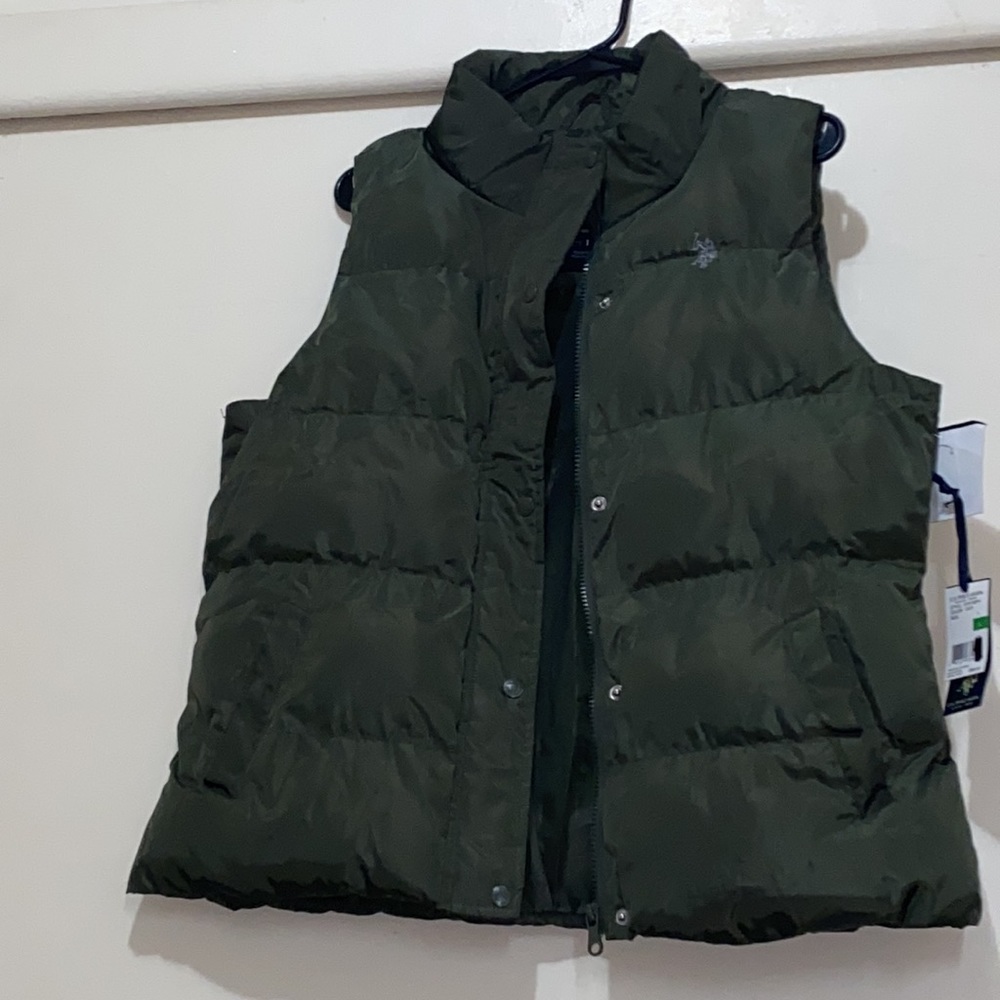 Vest - Picture 3 of 7